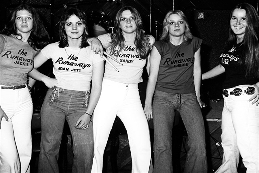 Kadınların Rock Müzikteki Rolünü Değiştiren 4 Kadın Punk Grubu