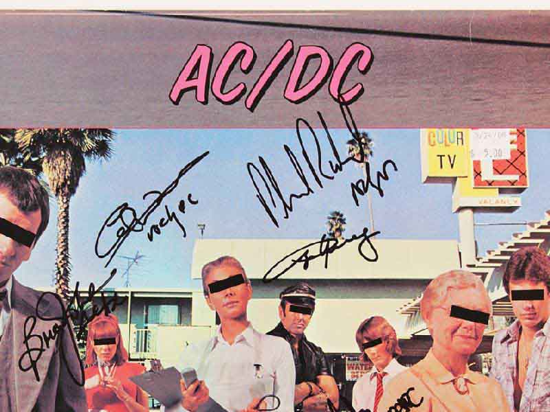 Haftanın Albüm Önerisi: Dirty Deeds Done Dirt Cheap (AC/DC, 1976)