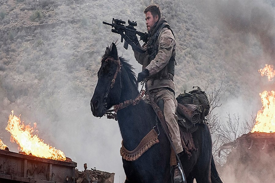 İlk Fragman: Chris Hemsworth ve Michael Shannon'la 12 Strong
