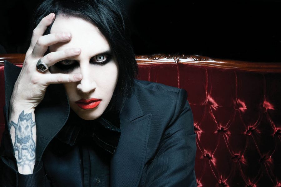Marilyn Manson New York Konseri Sırasında Kaza Geçirdi