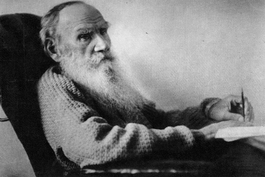 Aradığı Huzuru Ölürken Buldu: Tolstoy’un Ölümü
