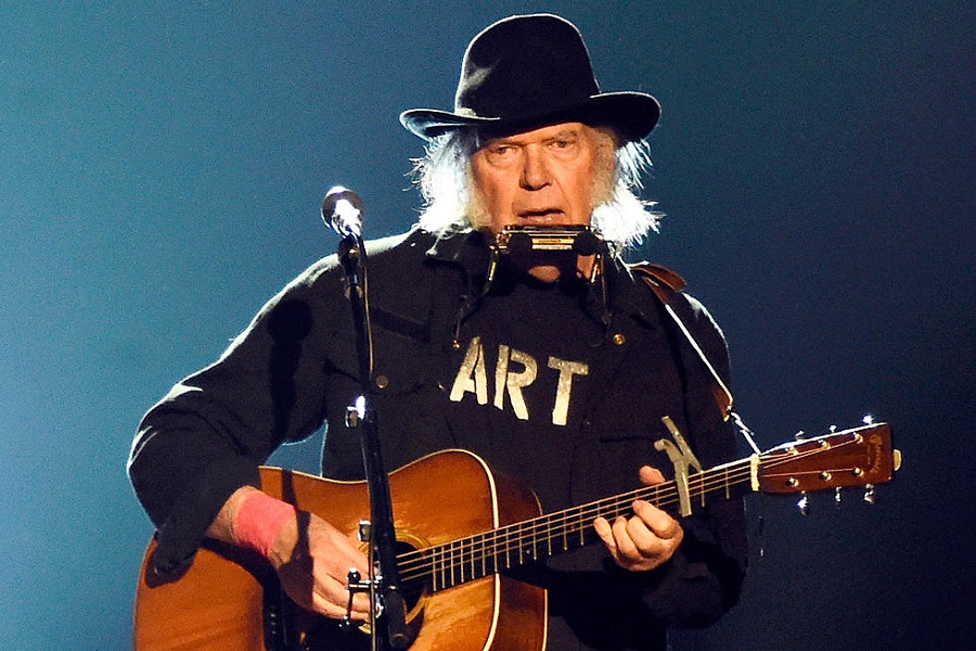 Rock Müziğe İmzasını Atan Efsane: Neil Young