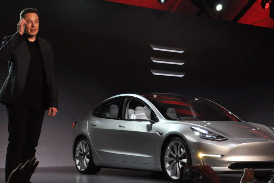 Tesla Model 3'deki Üretim Sorunlarını Reddetti