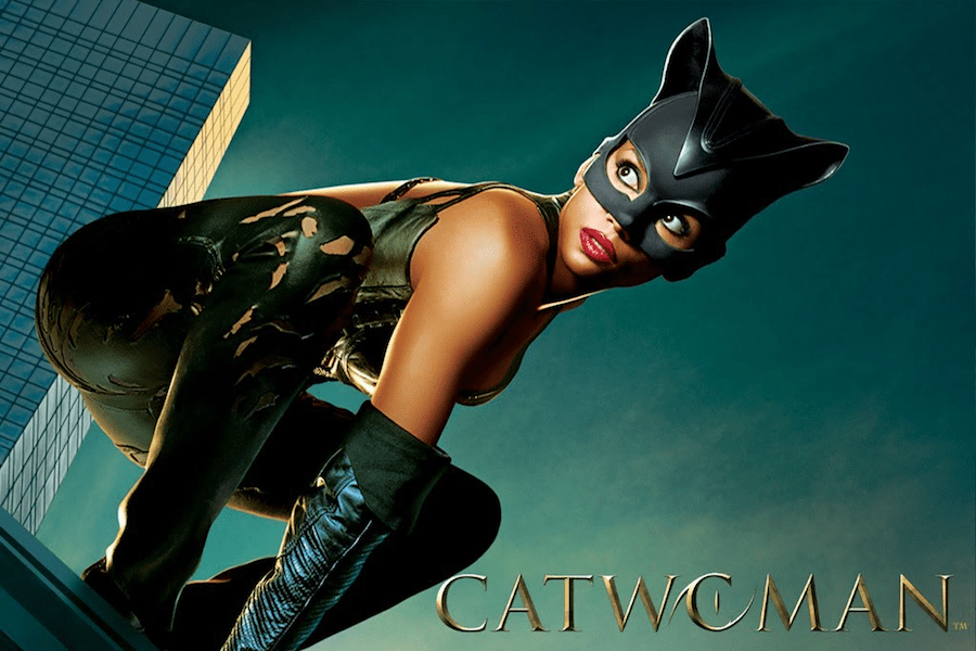 Catwoman'ın Senaristi Filmin Aslında Berbat Olduğunu ve Tam Olarak Hiç İzlemediğini Söyledi