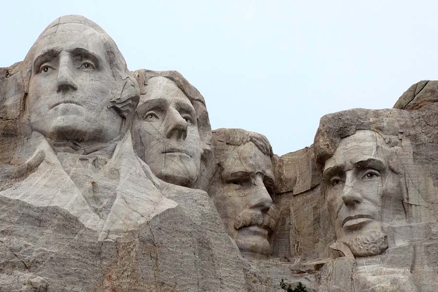 Bir Dağda 4 Başkan: Rushmore Dağı Anıtı