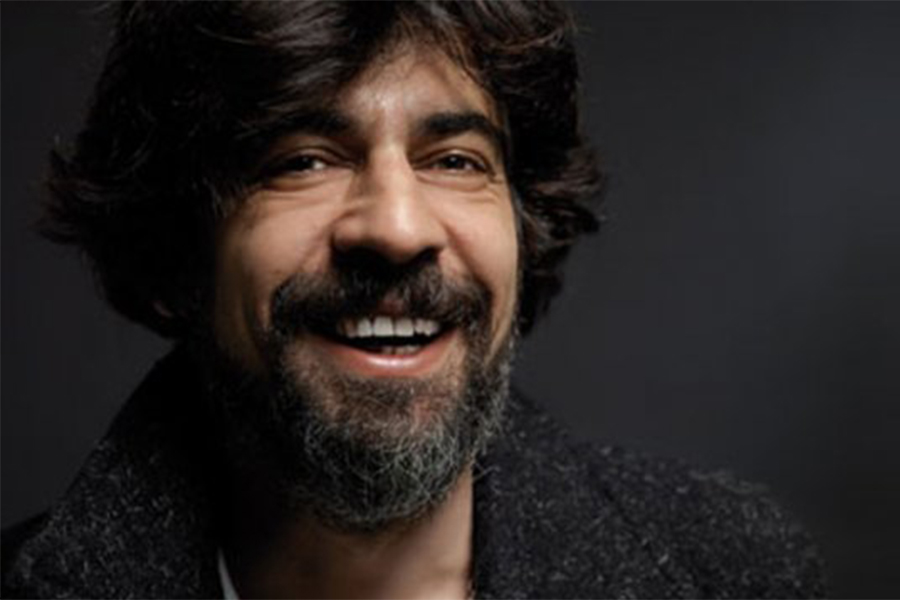 Her Yönüyle Bir Sanat Adamı: Okan Bayülgen