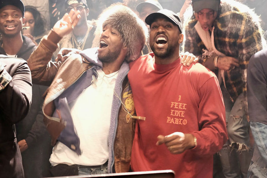 Kanye West Bu Yıl 2 Albüm Çıkaracağını Açıkladı!