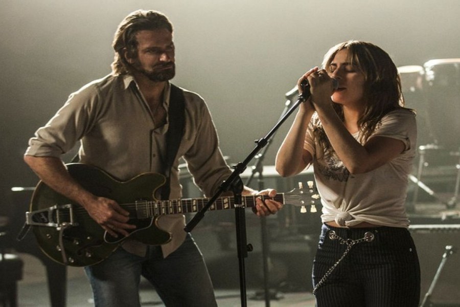 Bradley Cooper ve Lady Gaga'nın Başrollerinde Olduğu A Star Is Born Filminden Yeni Görseller Yayınlandı