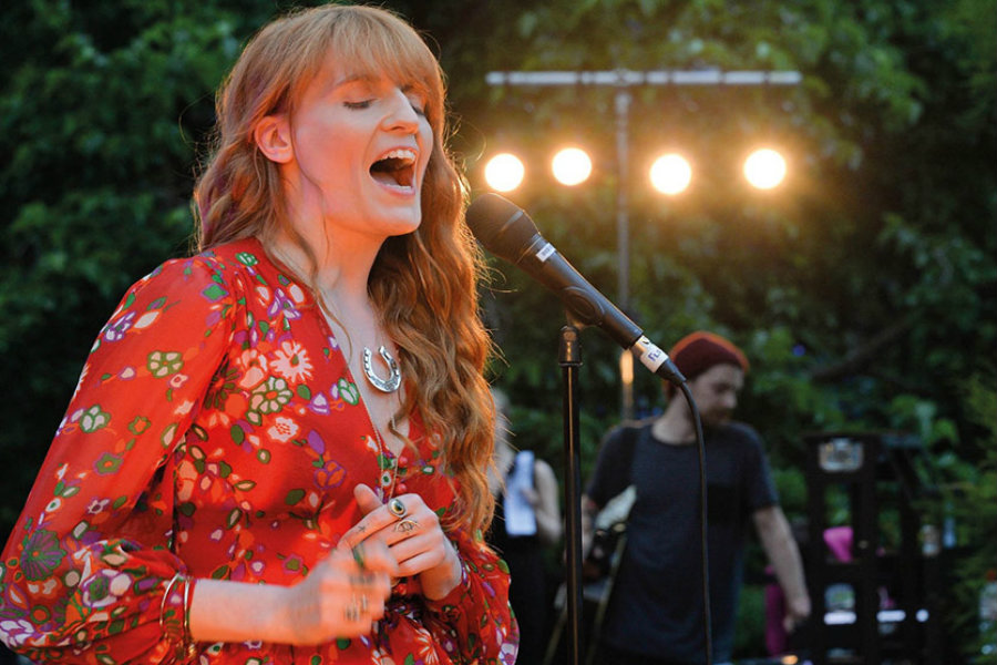 Florence + The Machine'nin Yeni Parçası Big God'ı Dinleyin