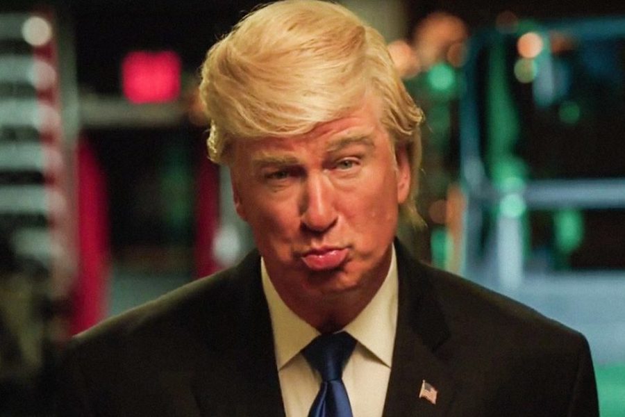 Alec Baldwin, SNL'de Trump'ı Canlandırmaya Devam Edecek