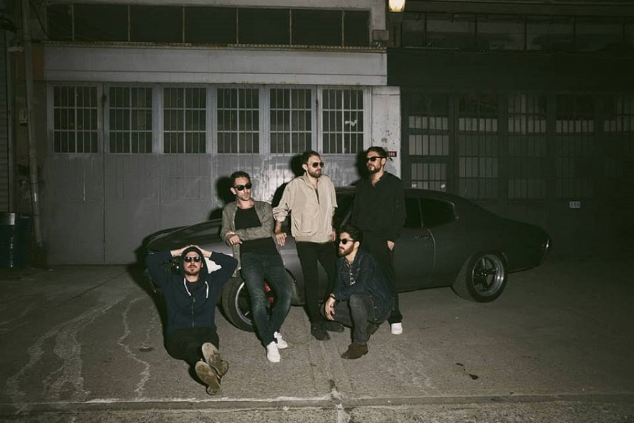 Adamlar Yeni Albümünü Yayınladı!