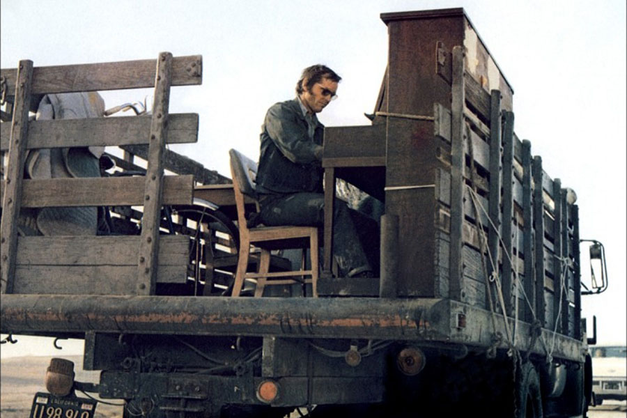 Duygusuz Yaşayabilmek: Five Easy Pieces (1970)