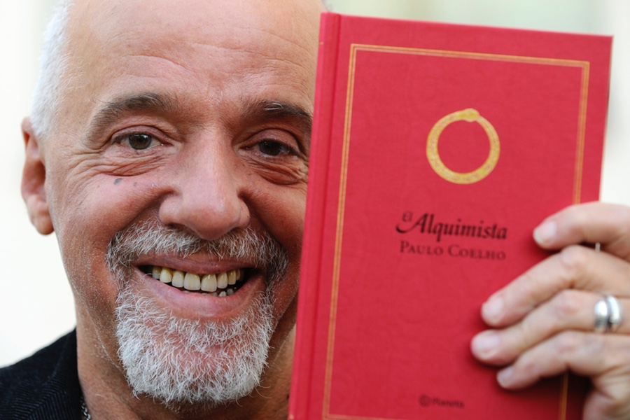 Yolun İzini Süren Yazar: Paulo Coelho