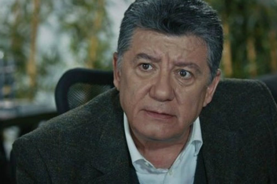 Usta Oyuncu Tarık Ünlüoğlu Hayatını Kaybetti