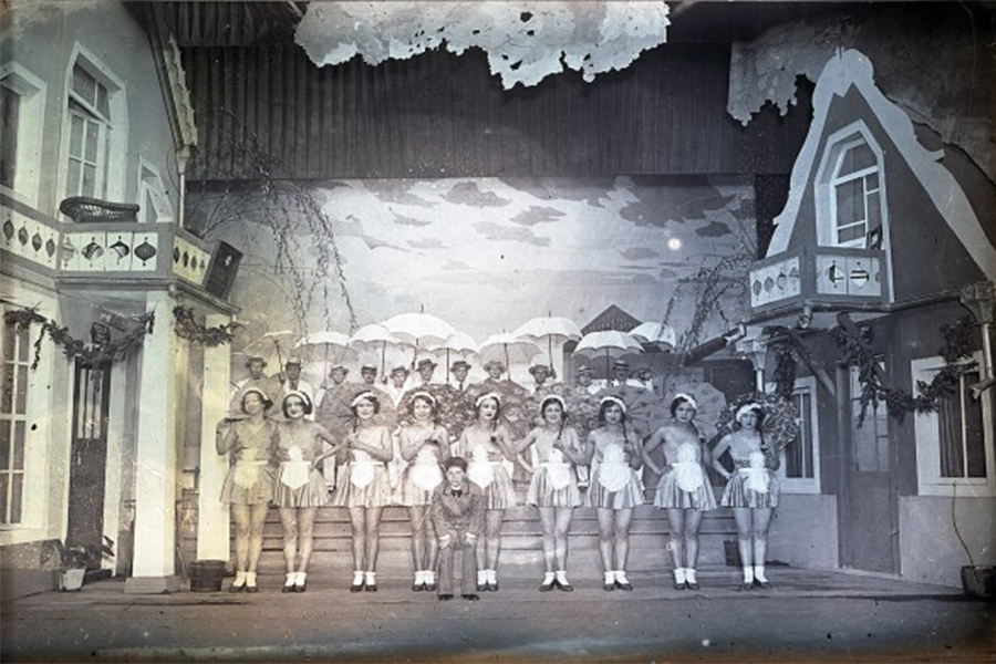 Bir Tiyatro Binasının Mimari ve Kültürel Tarihi: Tepebaşı