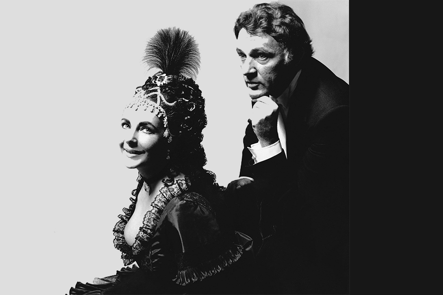 Vogue İngiltere’den Van Cliff & Arpels Mücevher Sergisine Dair