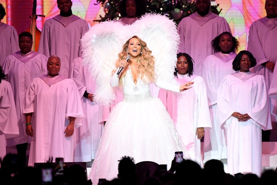 Mariah Carey'nin Noel Şarkısı 25 Yıl Sonra İlk Kez Bir Numara