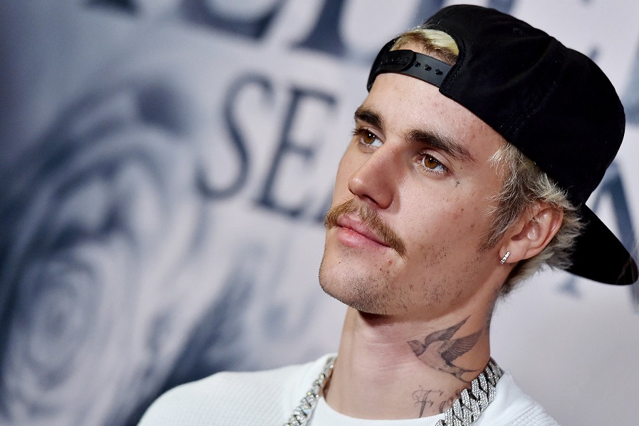 Justin Bieber'ın Uzun Zamandır Beklenen Albümü Yayınlandı
