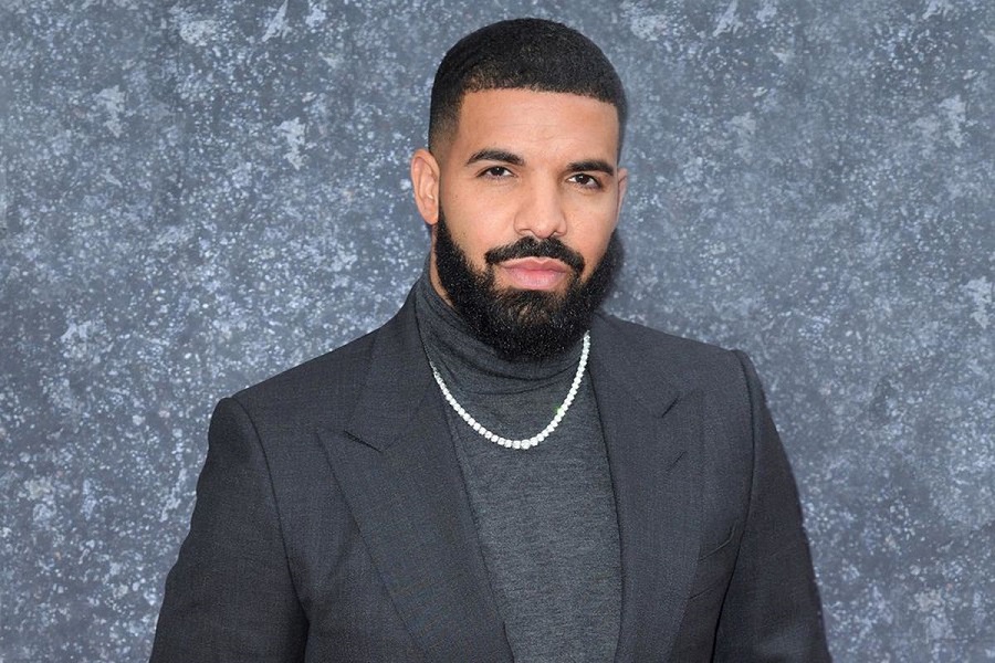 Şarkıcı Drake'den Yepyeni Bir Tekli