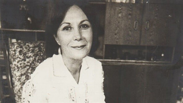 Adalet Ağaoğlu Kozalar Oyunu