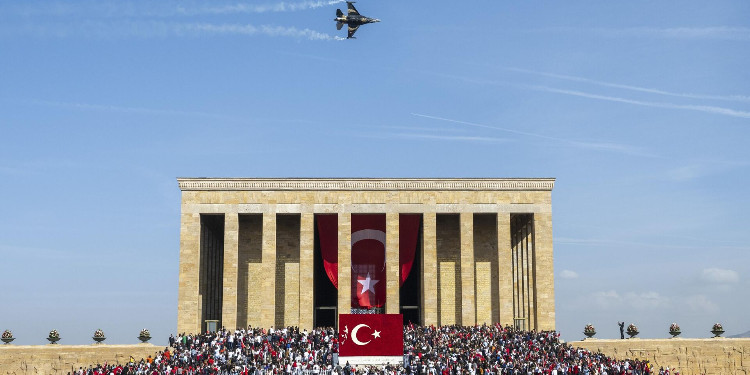 Anıtkabir'deki Türk Töresi