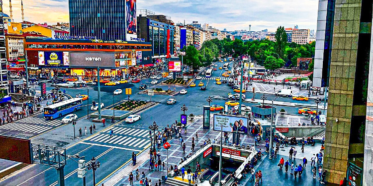 Ankara'ya Yazılmış 10 Müthiş Şarkı !