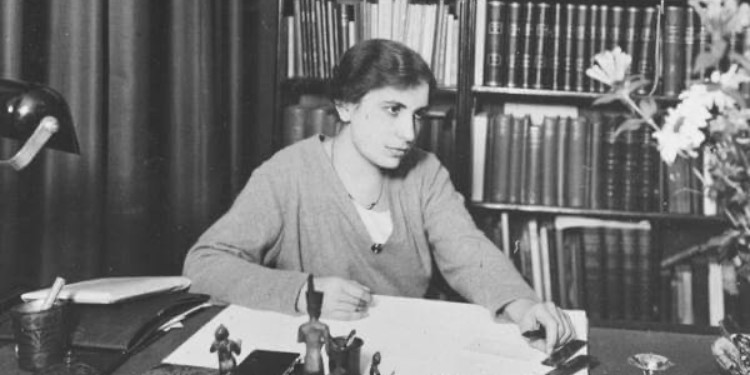 Psikanalist bir babanın psikanalist kızı: Anna Freud
