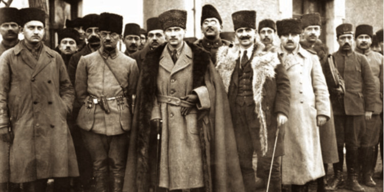 Atatürk'e Başkomutanlık Yetkisinin Verilmesinin 99.yılı