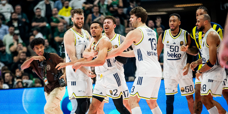 Atina’da "Sessiz" Gece: Fenerbahçe Beko Büyüyü Bozdu!