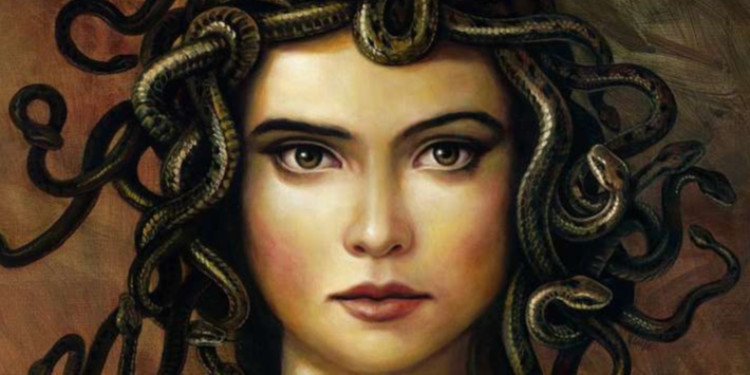 Bahsız Bakire ''Medusa''