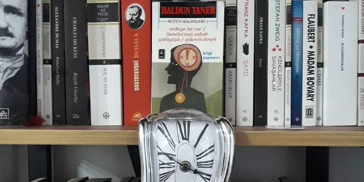 Bir Yeni Yıl Klasiği: Haldun Taner'den "On İkiye Bir Var"