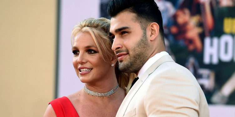 Britney Spears, Sam Asghari İle Boşanma Başvurusunun Ardından Sessizliğini Bozdu