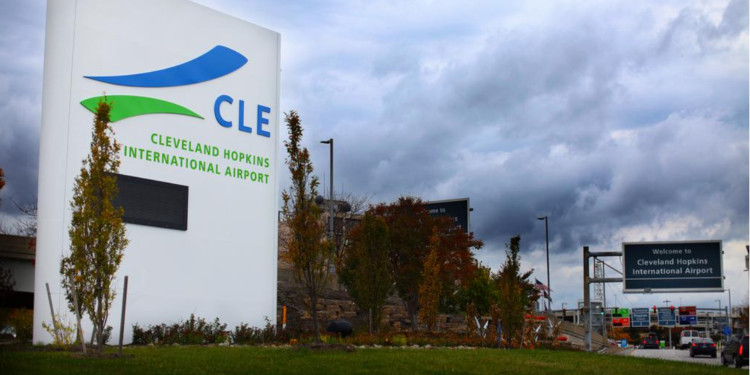 Cleveland (CLE) - Airport Parking