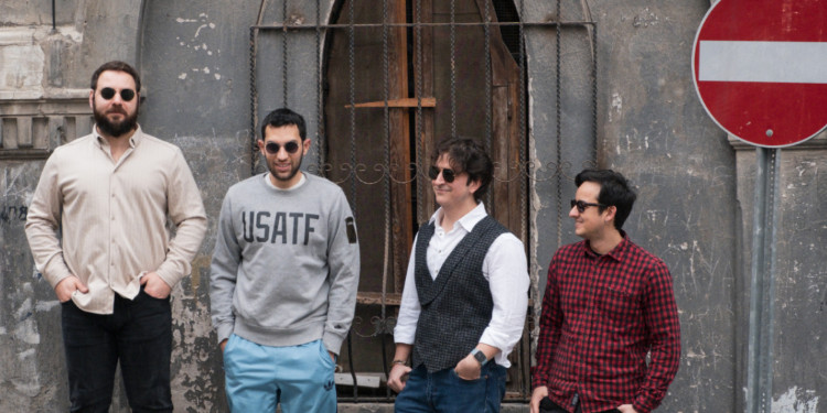 Denizaltı: "Yalnızlık, İnsanın En İyi Dostudur" #Röportaj