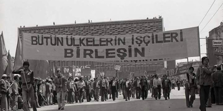 Direnişin ve Dayanışmanın Günü: Yaşasın 1 Mayıs!