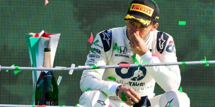 F1 İtalya Grand Prix'sini Pierre Gasly Kazandı