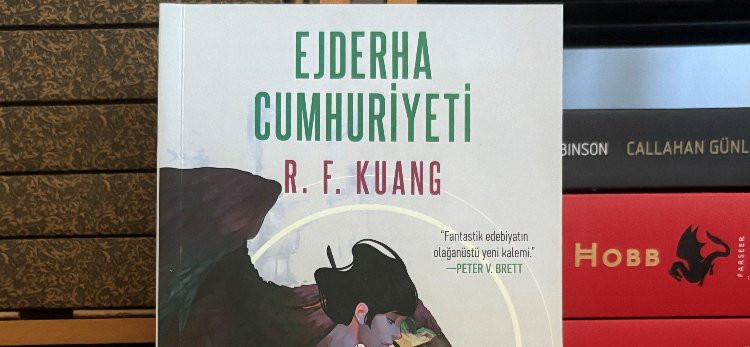 Evrenin En Temel Sabiti: Savaş... Haşhaş Savaşı: Ejderha Cumhuriyeti