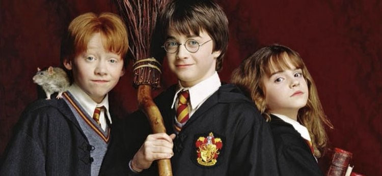 Hogwarts’ın Kapıları Açılıyor! İşte En Dikkat Çeken 15 Harry Potter Repliği