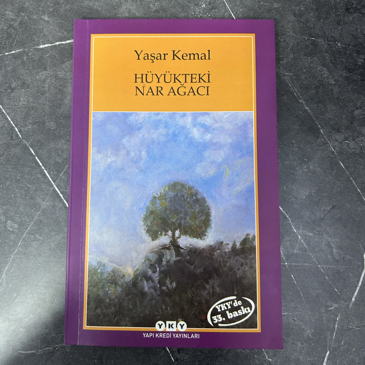 Hüyükteki Nar Ağacı- Yaşar Kemal