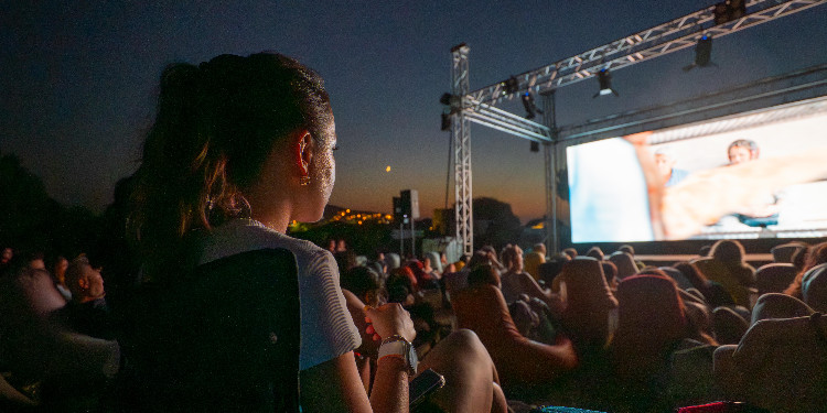 İBB KÜLTÜR’ÜN YENİ SEZON SÜRPRİZİ SULTANGAZİ SİNEMASI