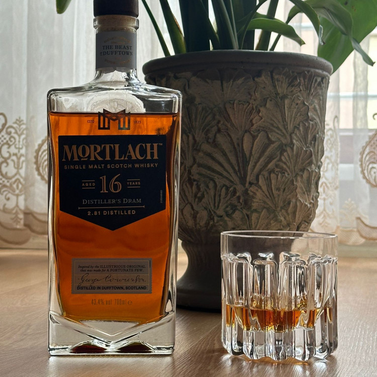 İçimde Hiç Açılmamış Bir Oda Var