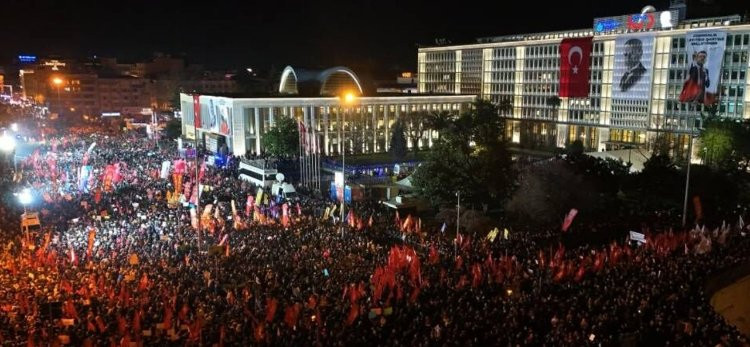 İsyan Ne Zaman Haklıdır?