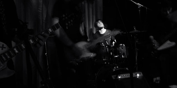 Kafamda Kurduklarım - "Okyanusta Kulaç Atan Bir Bağımsızlık Hikayesi" #Röportaj