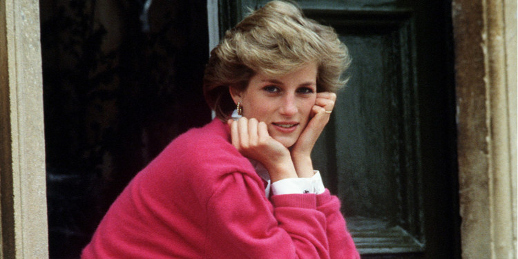 Lady Diana'nın Mektupları Açık Artırmada Satıldı!