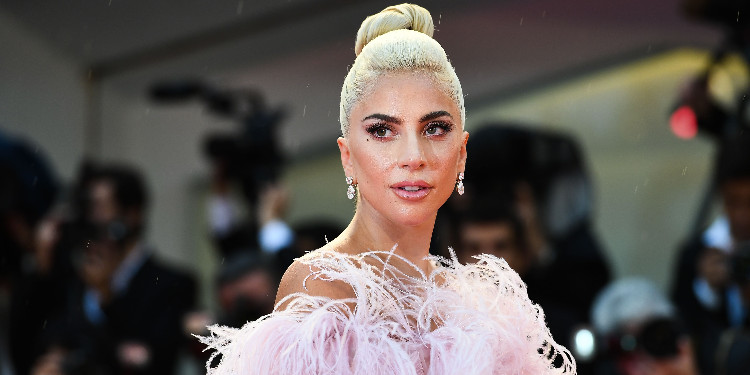 Lady Gaga'nın Şarkılarına Ne Kadar Hakimsin?