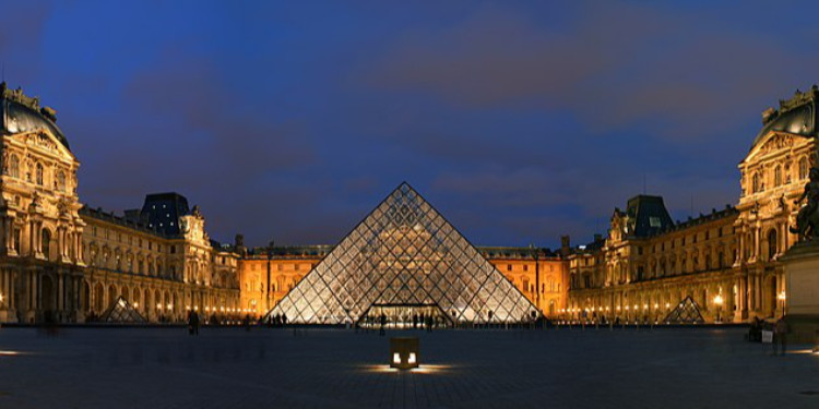 Louvre Müzesi'nin Gizemli Tarihi