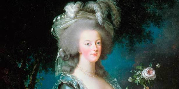 Marie Antoinette'nin Elmas Kaplı İki Bileziği Satışa Çıkarılıyor!
