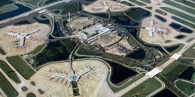 MCO Parking at Orlando Airport