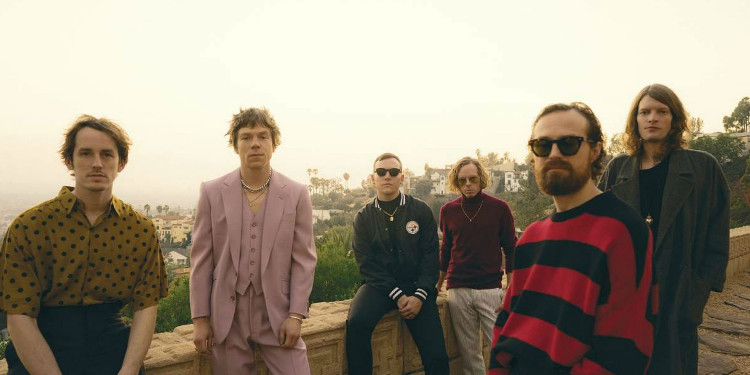 Kentucky'den Dünyaya Uzanan Yolculuk: Cage the Elephant