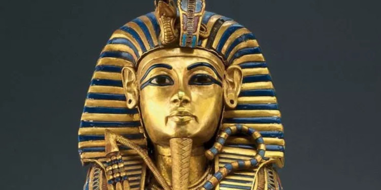 Mısır'ın Geleceğini Değiştiren Firavun: Tutankhamon
